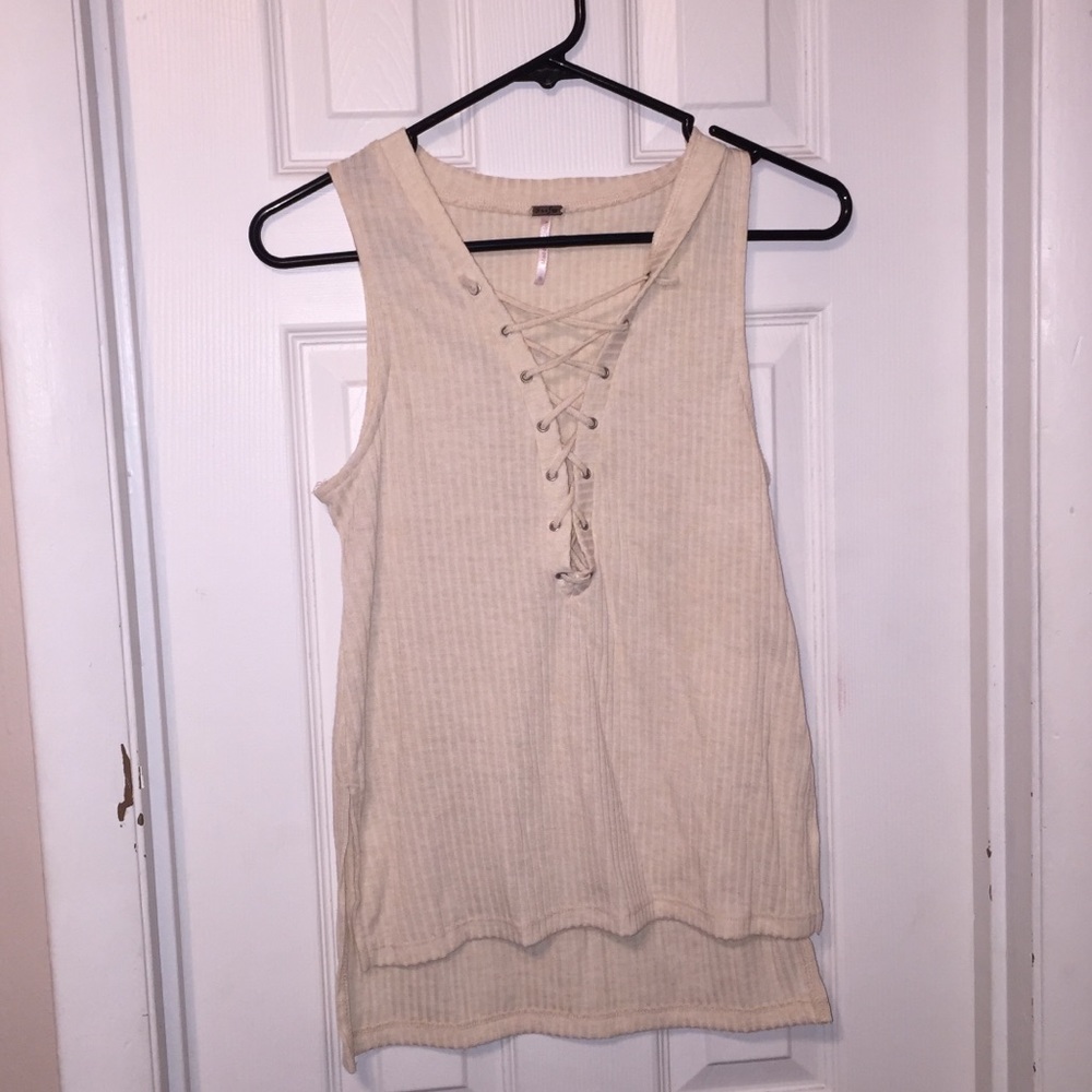 NEVER WORN Cream Lace Up Blouse